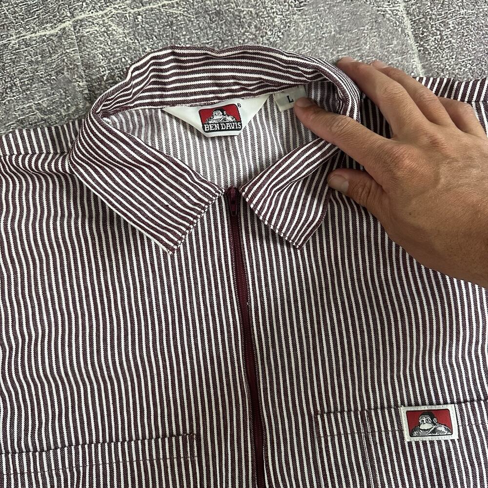 Men's Ben Davis Short Sleeve Burgundy Hickory Stripe Mechanic Work Shirt Sz L - Picture 2 of 4